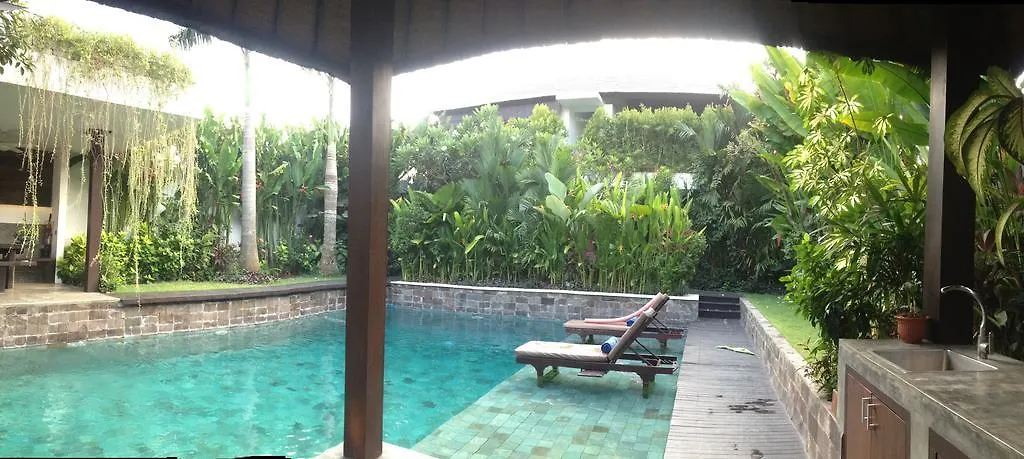 Villa Besok Seminyak Indonezja